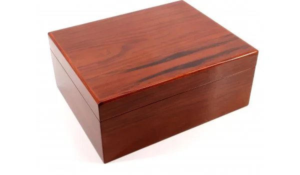 Savoy by Ashton Humidor Rozenhout Medium Basis Editie